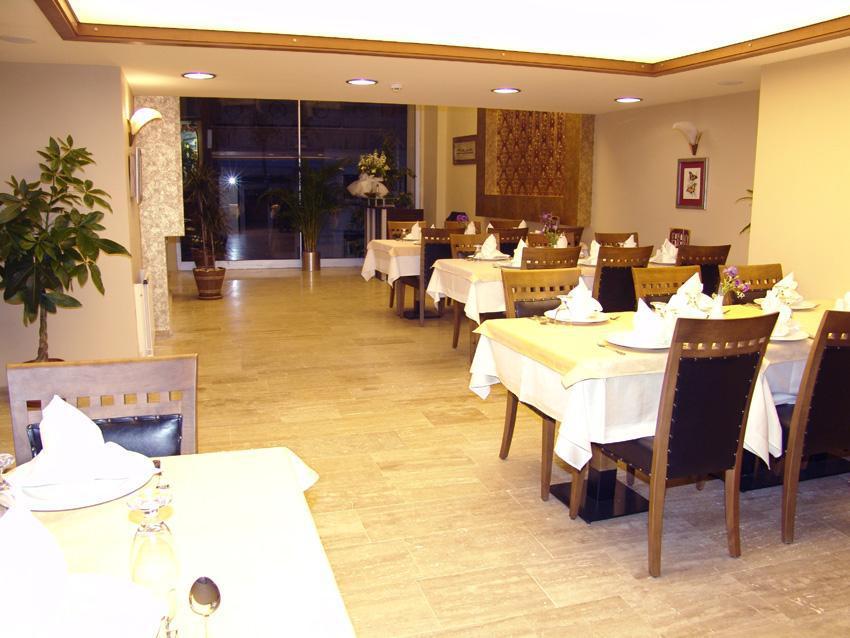 Bc Burhan Cacan & & Cafe Hotel Istanbul