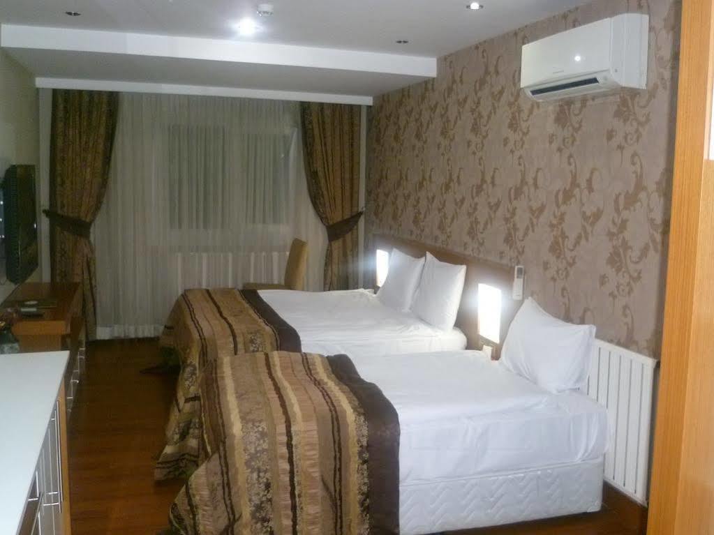 Bc Burhan Cacan & & Cafe 3* Istanbul