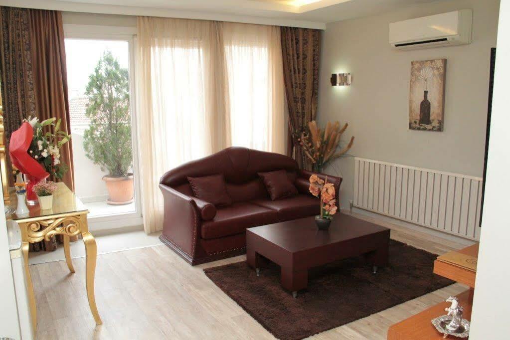 Bç Burhan çaçan İstanbul